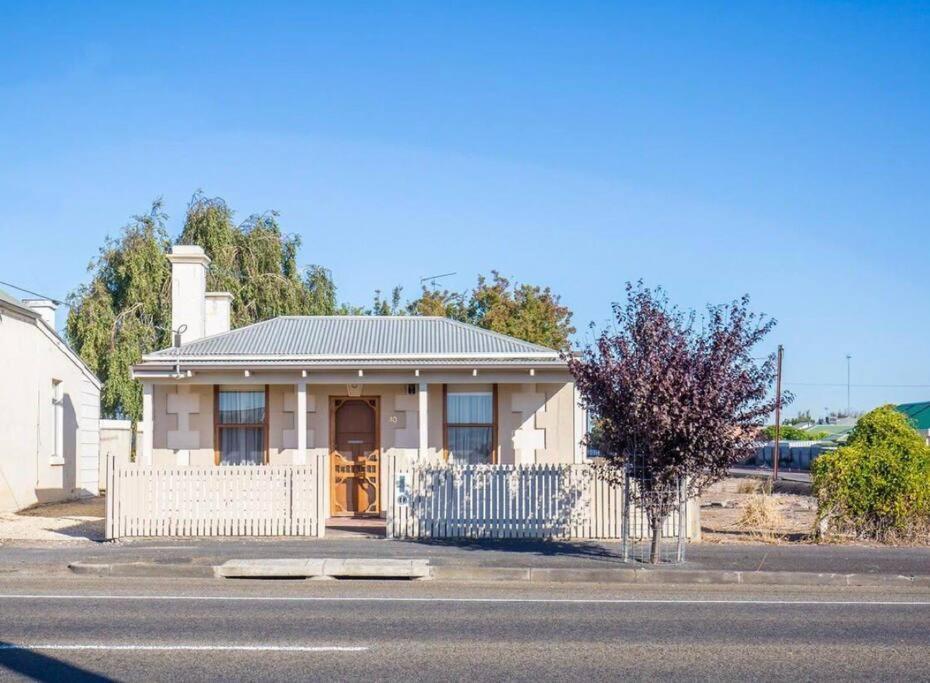 Cornelias Cottage Mount Gambier Central 외부 사진
