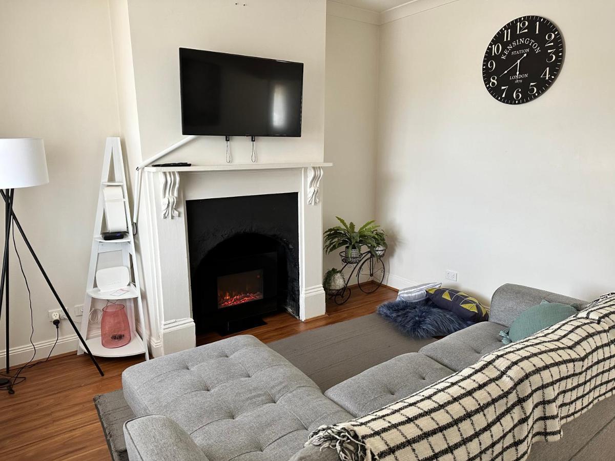 Cornelias Cottage Mount Gambier Central 외부 사진